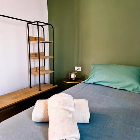 Dimora Odigitria Bed and Breakfast 3*