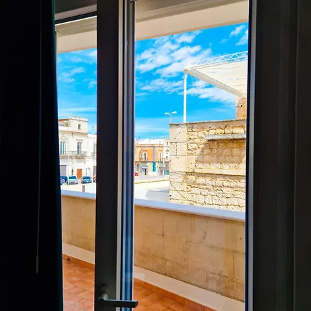 Dimora Odigitria Bed and Breakfast 3*